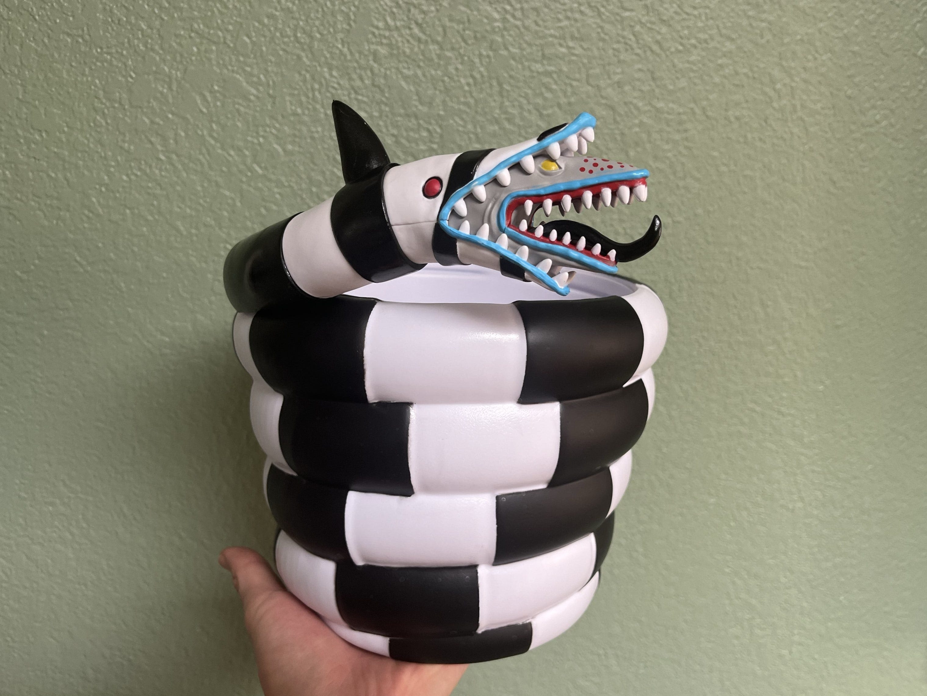 Still want a Regal, Cinemark Beetlejuice popcorn bucket? How to buy merch at theatre