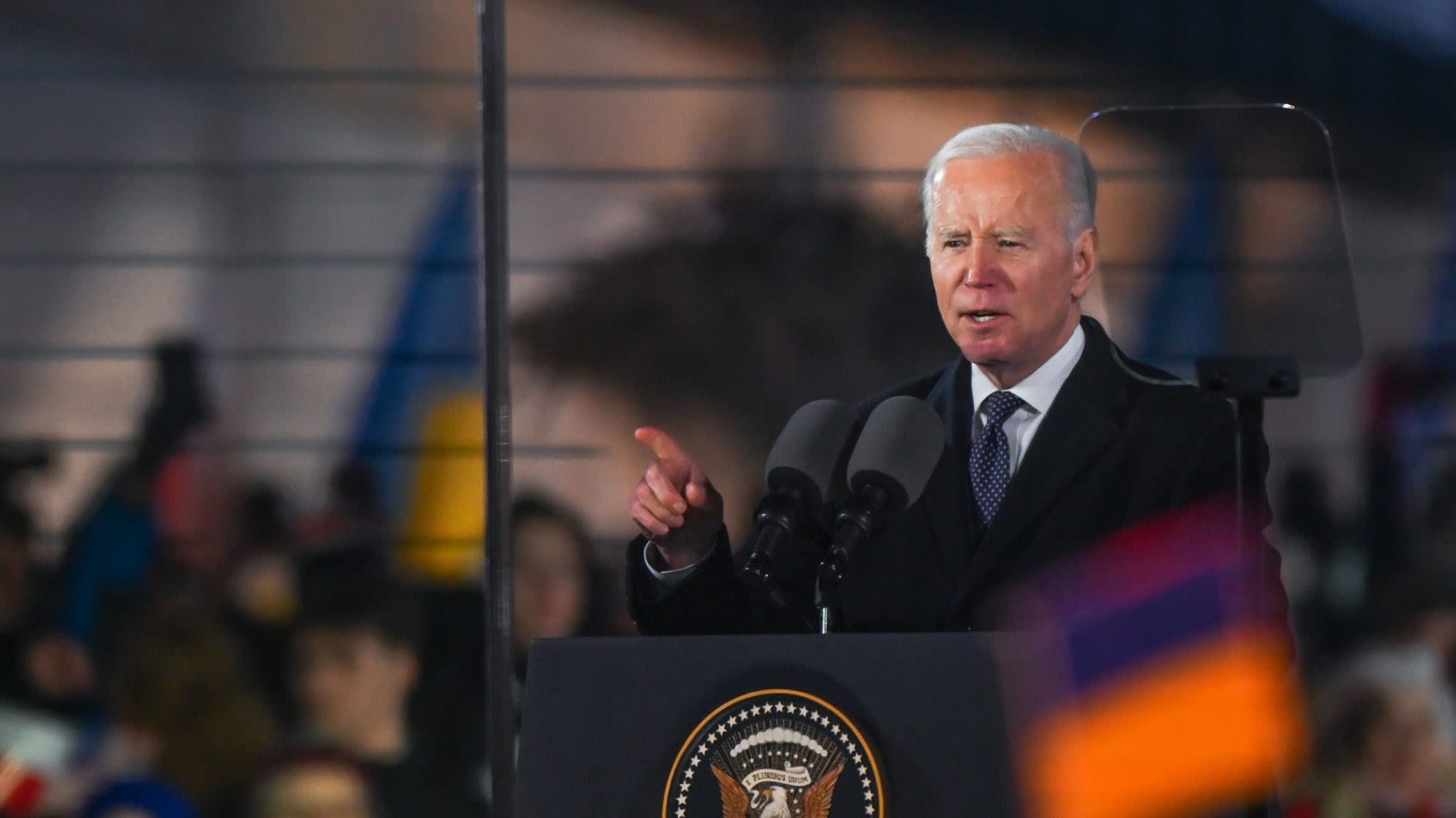 How Obama, Biden and Other Elected Officials Have Made Millions by Being in Office