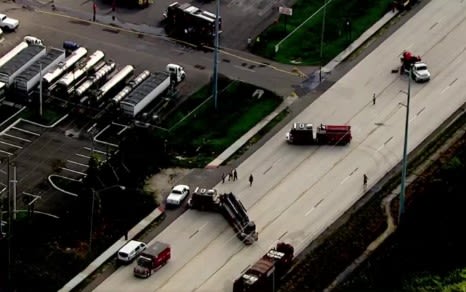 Causeway Boulevard in Tampa reopens after closure, 1 hospitalized