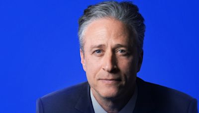 Jon Stewart Returns To THE DAILY SHOW Tonight