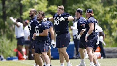 ‘F–k it': Why Bears aren't stressed about center competition