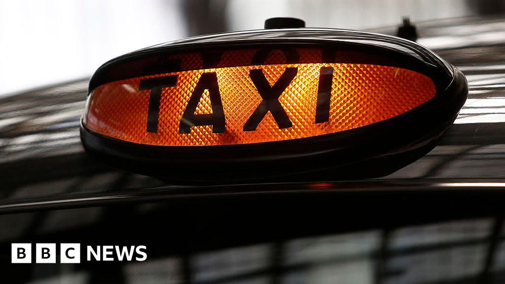 West Sussex: Taxi drivers could be made to accept card payments