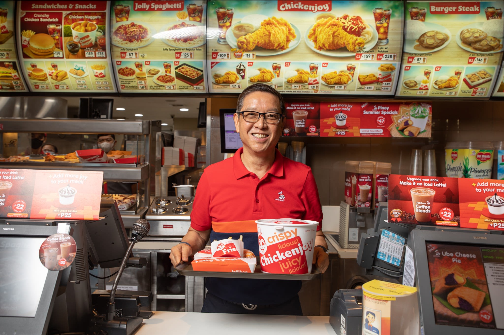 Jollibee has a cult-like following in the Philippines and among the Filipino diaspora. But can its ‘Chickenjoy’ and sweet spaghetti ever truly challenge McDonalds globally?