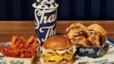 Celeb chef Bobby Flay’s burger restaurant eyes summer opening