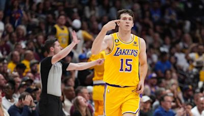 Lakers guard quickly denies plea from Pistons fan: ‘I’m not going to Detroit’