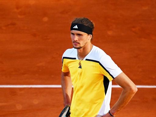 Zverev causa baja en Stuttgart