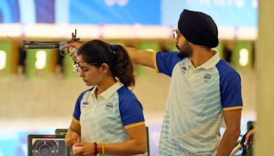 Manu Bhaker-Sarabjot Singh Bronze-Medal Match Free Live Streaming, Paris Olympics 2024: Where To Watch 10m Air Pistol Mixed Team...