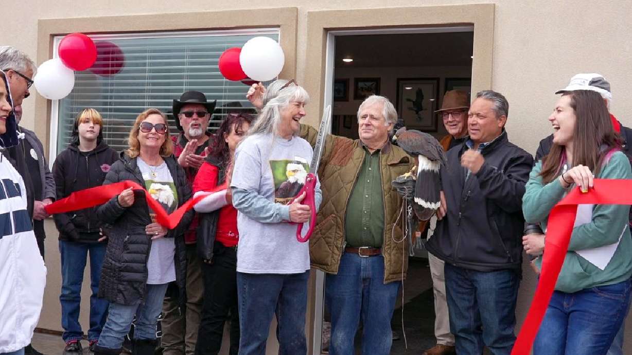 Enoch Wildlife Rescue celebrates new facility with raptors, rescued baby animals