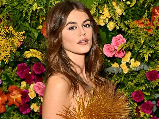 Kaia Gerber’s Book Club: See All of Her 2024 Picks