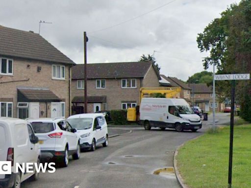 Hull: Man dies in Bransholme house fire