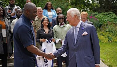 The King and Idris Elba discuss youth violence at King's Trust event