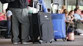 Cuidado en el Aeropuerto de Ezeiza: abrevalijas y bagayeros siguen operando pese a los controles