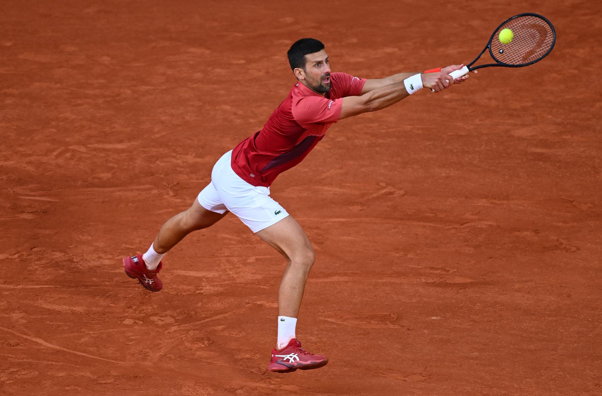 'Novak Djokovic has the ability to rise from...', says WTA legend