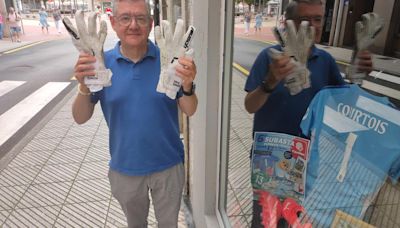 ¿Qué hacen en Luarca los guantes con los que Unai Simón jugó la final de la Eurocopa?