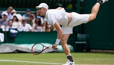 Shapovalov pulls off victory in Wimbledon 2nd round after blowing 2-set lead | CBC Sports