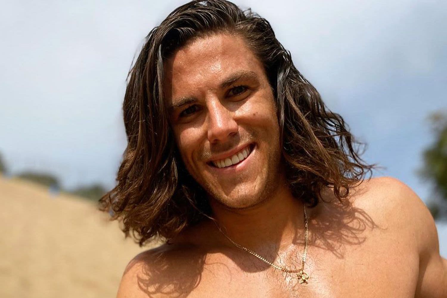 Surfer Killed in Mexico Left Girlfriend Sweet Voicemail Before He Was Killed: 'Just Thinking About You'