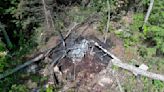 直升機失控墜毁樹林中燒成廢鐵 飛行員命大獲救