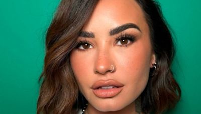 “Mudar meu cabelo me deixou mais confiante”, afirma Demi Lovato