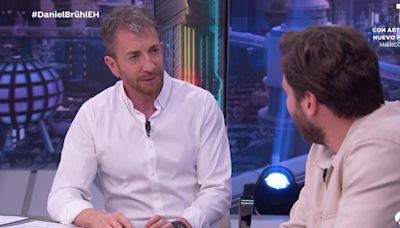 El comentario de Pablo Motos sobre la victoria del Madrid a su invitado del Barça en 'El Hormiguero'