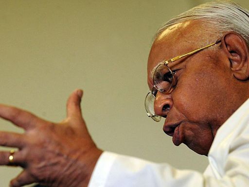 Veteran Sri Lanka MP who fought for Tamil rights dies