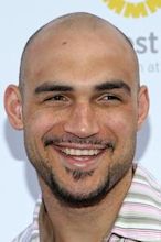 Robert Sacre