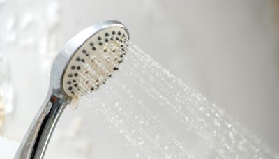 Are cold or hot showers better for cooling you down?