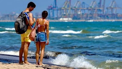 Marea negra en Valencia: 'El vertido será de un buque'