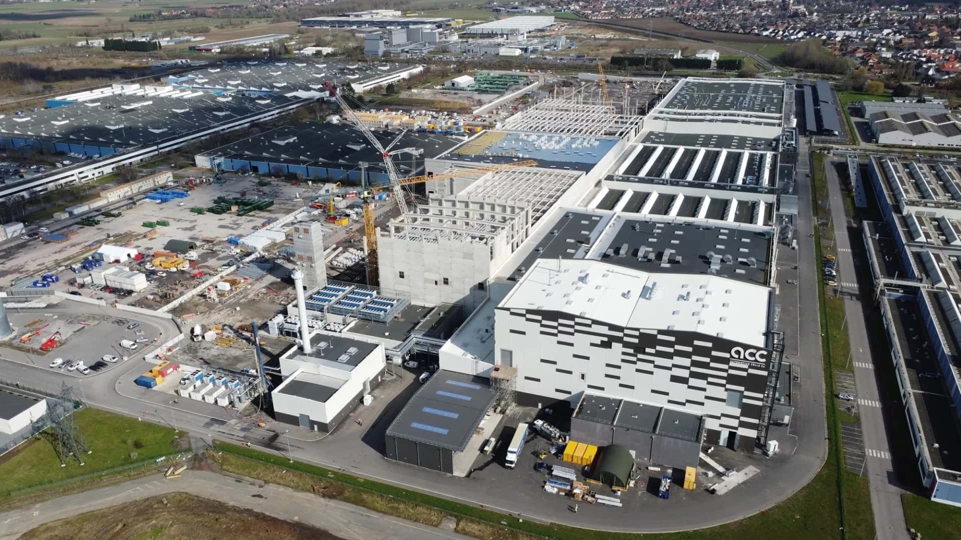 Stellantis And Mercedes-Benz Press Pause On Two EV Battery Gigafactories