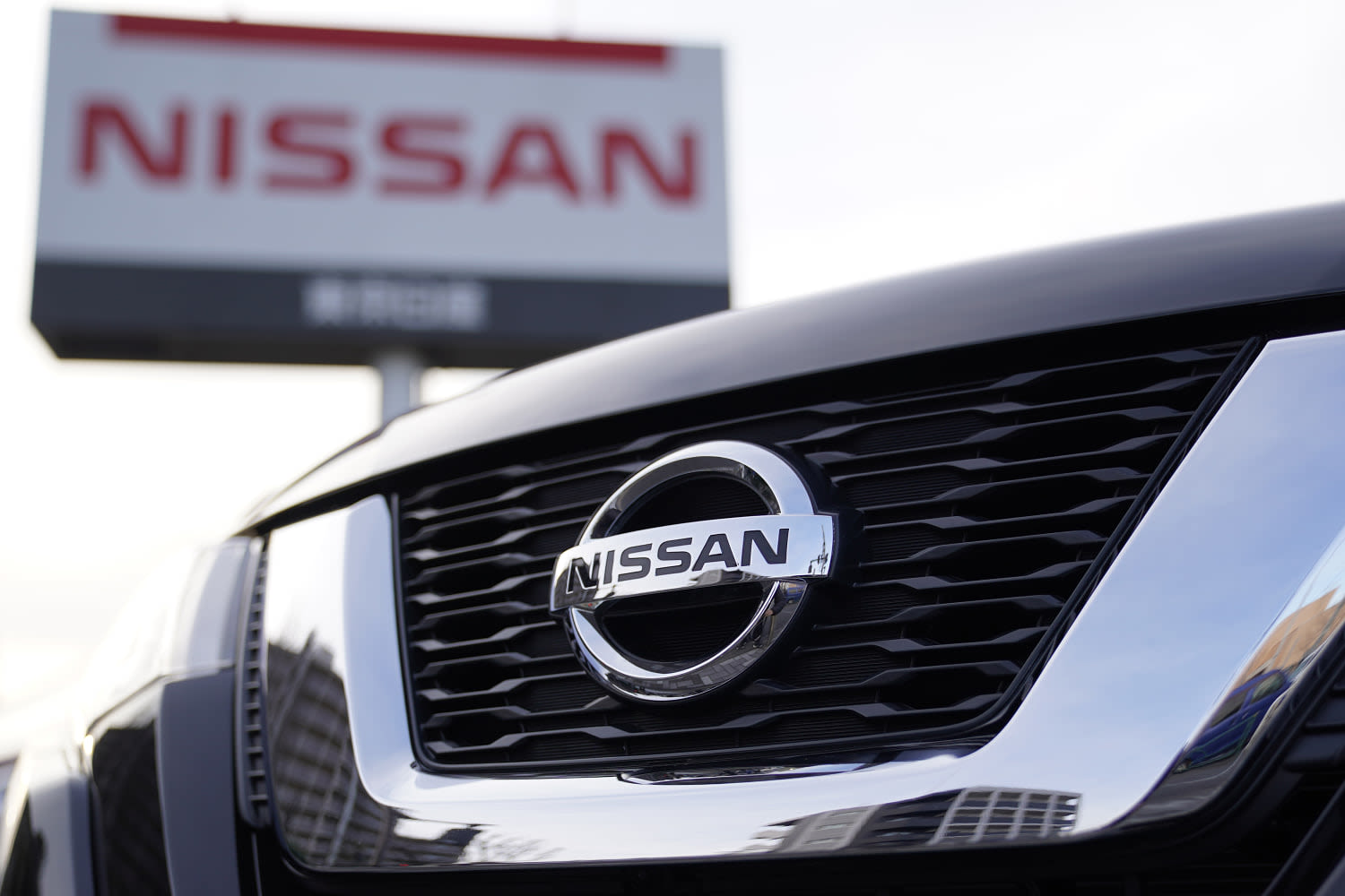 Nissan issues 'do not drive' warning for 84,000 older-model vehicles over Takata air bags