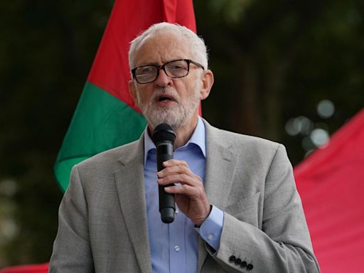 Jeremy Corbyn addresses meeting on creation of new left-wing party