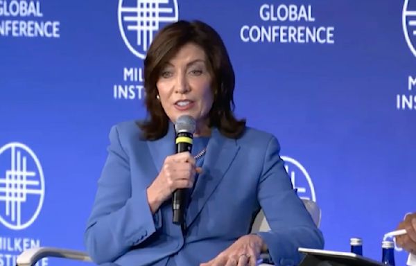...Gov. Kathy Hochul Apologizes After Claiming ‘Black Kids’ in the Bronx ‘Don’t Even Know What the Word Computer Is’