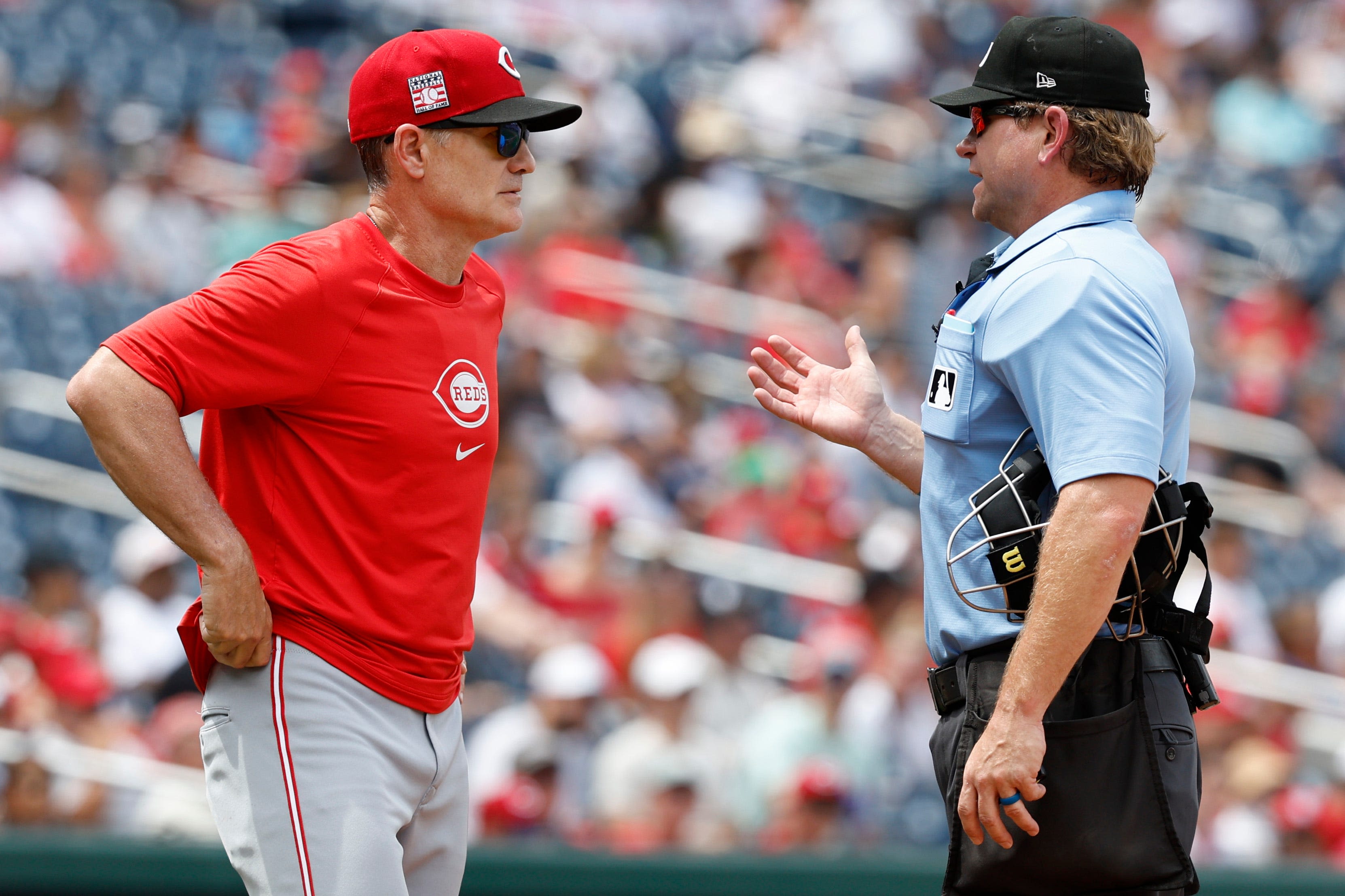 Cincinnati Reds postseason hopes take huge hit in Washington