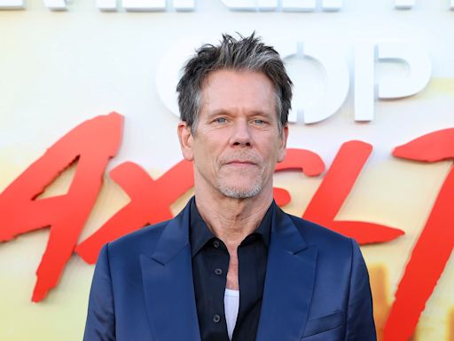 Kevin Bacon disguised himself as a regular person for a day and hated it