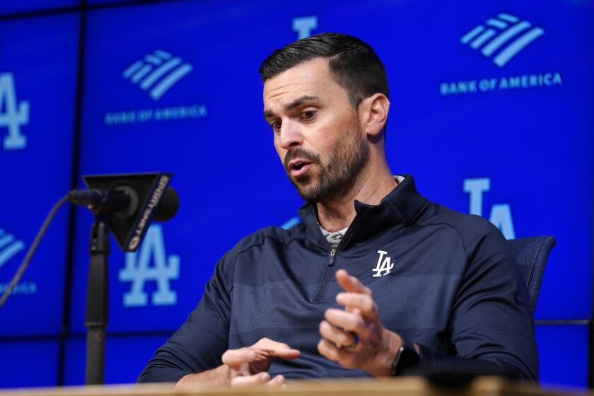 Dodgers GM: Betts and Yamamoto injuries shouldn't affect trade deadline plans