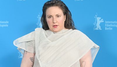 Lena Dunham feels 'protective' of Taylor Swift in 'every way'