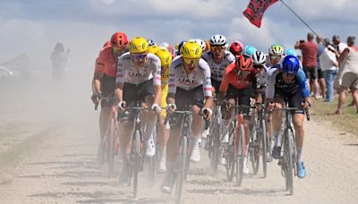 Ciclista se retiró del Tour de Francia: la decisión favoreció a Egan Bernal en la clasificación general