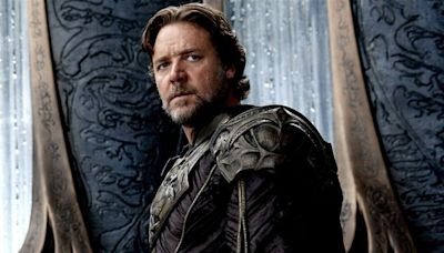 Russell Crowe says actors shouldn't expect too much from superhero movies: 'These are jobs'
