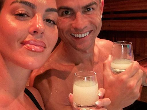 Cristiano Ronaldo's model girlfriend Georgina shows off incredible flexibility candid sauna video