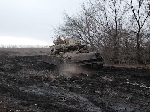 With Ukraine short on battle tanks like the Abrams, US-made Bradley fighting vehicles are proving their worth