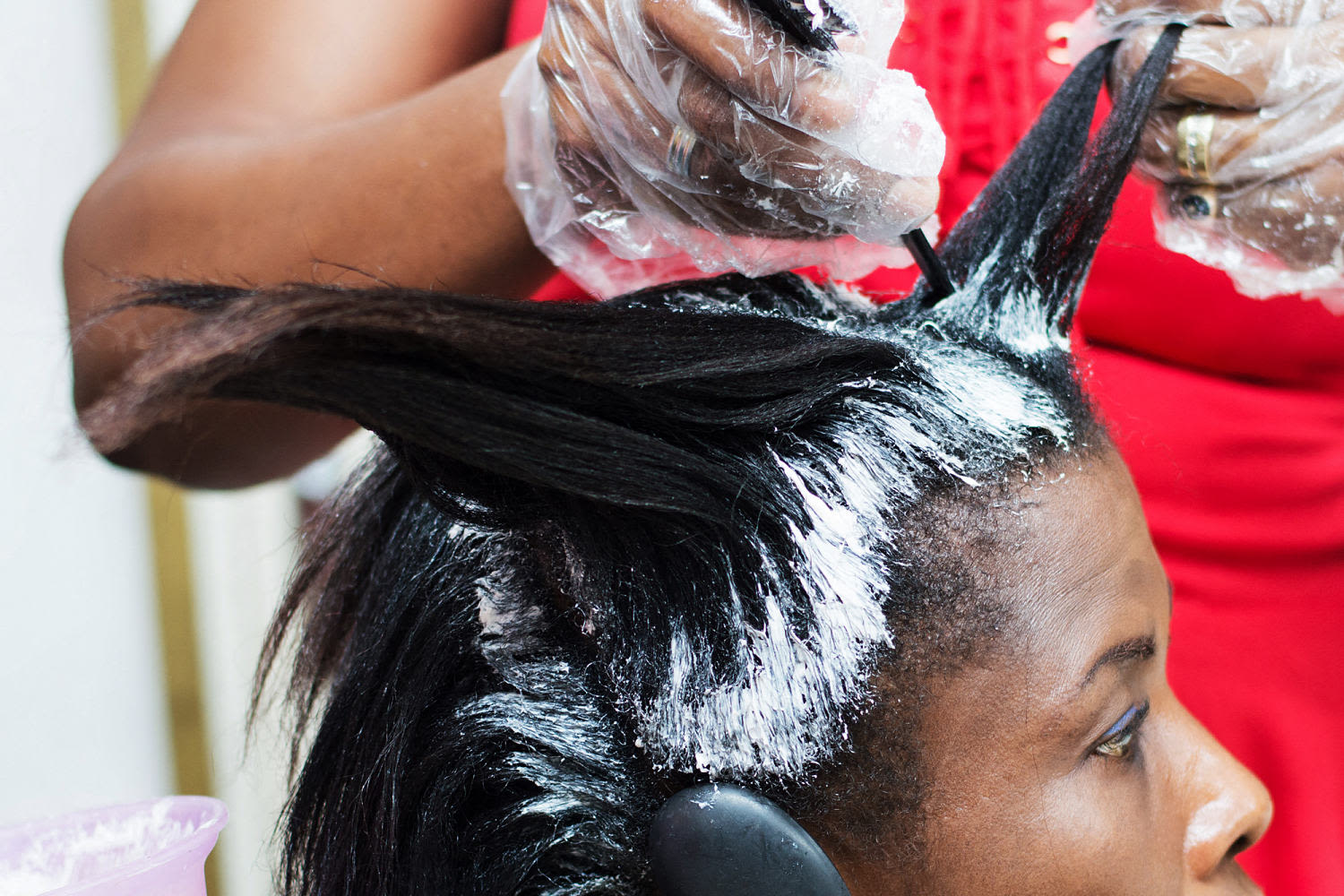 FDA misses own deadline to propose ban on cancer-linked formaldehyde from hair relaxers