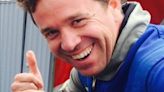 Muere el campeón de España de vuelo acrobático Olivier Masurel tras el impacto de un buitre
