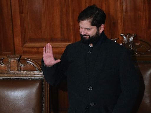 La broma de Boric sobre la UDI y ChatGPT que sacó risas en inauguración de Congreso Jóvenes Futuro 2024 - La Tercera