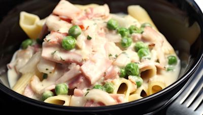 Nigella Lawson's ham and pea pasta is a dish your entire family will love