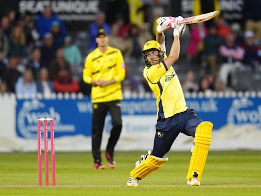 Howell heroics to seal Hampshire Hawks victory over Gloucestershire