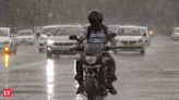 Heavy rain lashes parts of Delhi-NCR