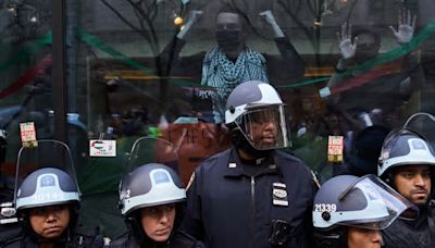 Police Enter Fordham’s Manhattan Campus and Arrest Protesters