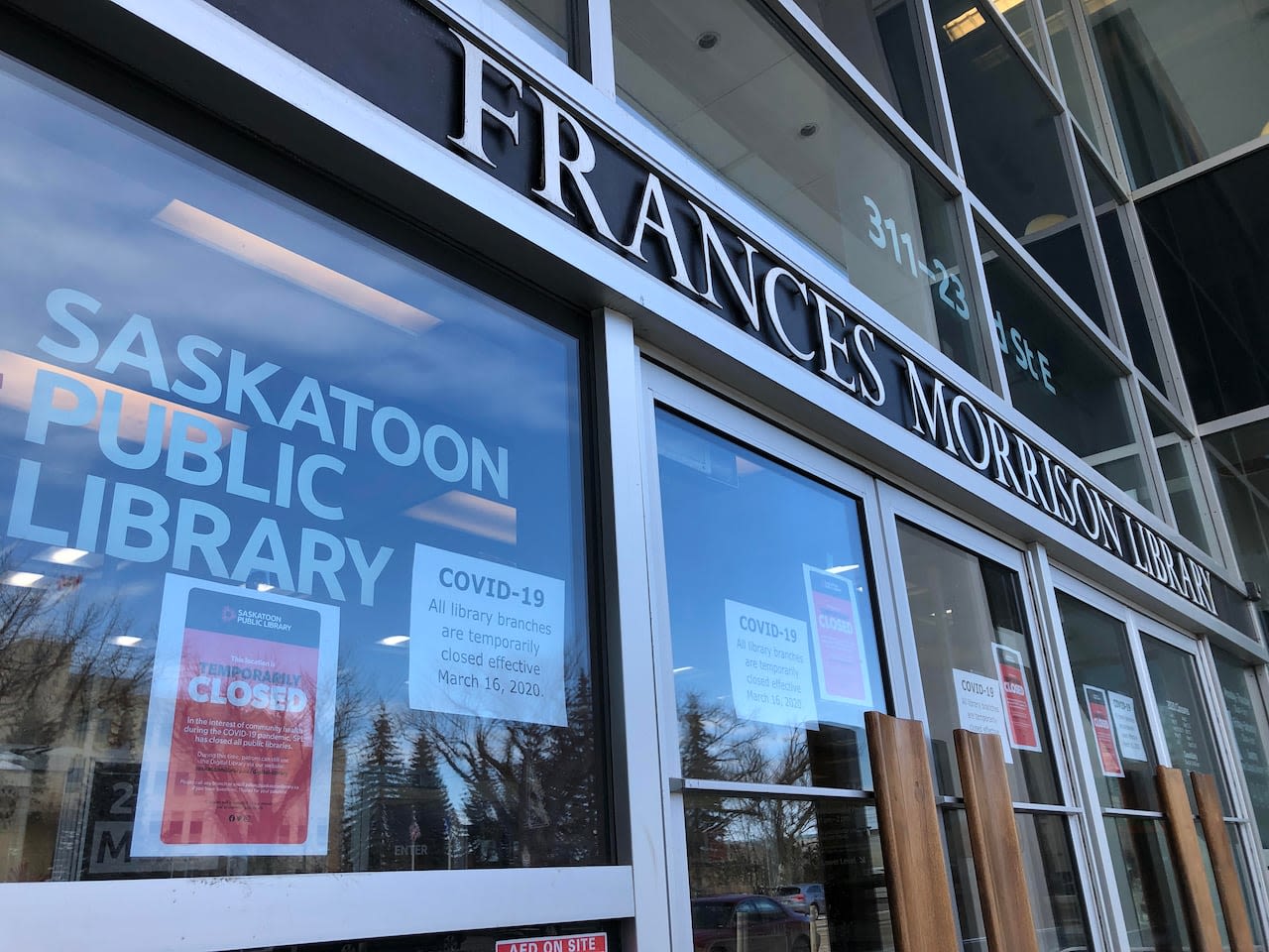 In wake of safety concerns, Saskatoon Public Library workers vote in favour of job action