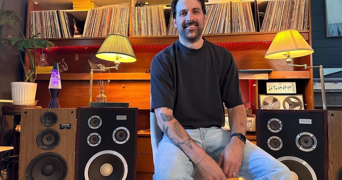 Tecumseh record collector draws social media attention