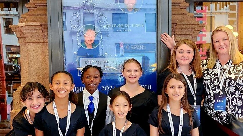 Wiles Elementary School chorus performs at Carnegie Hall in New York City