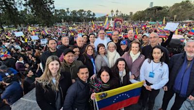 Macri exhorta a las fuerzas armadas de Venezuela "a ponerse del lado correcto" mientras el Gobierno alienta la derrota de Maduro